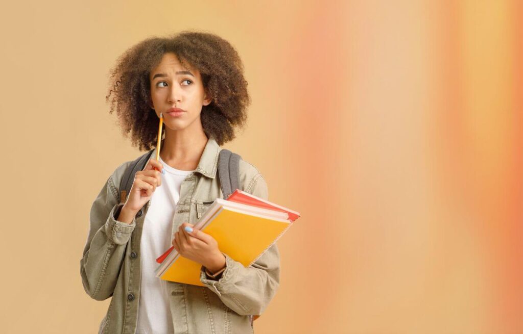 Como a educação financeira melhora a tomada de decisão