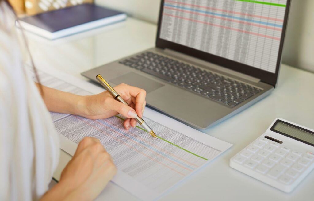 Como criar uma planilha de despesas mensais no Excel