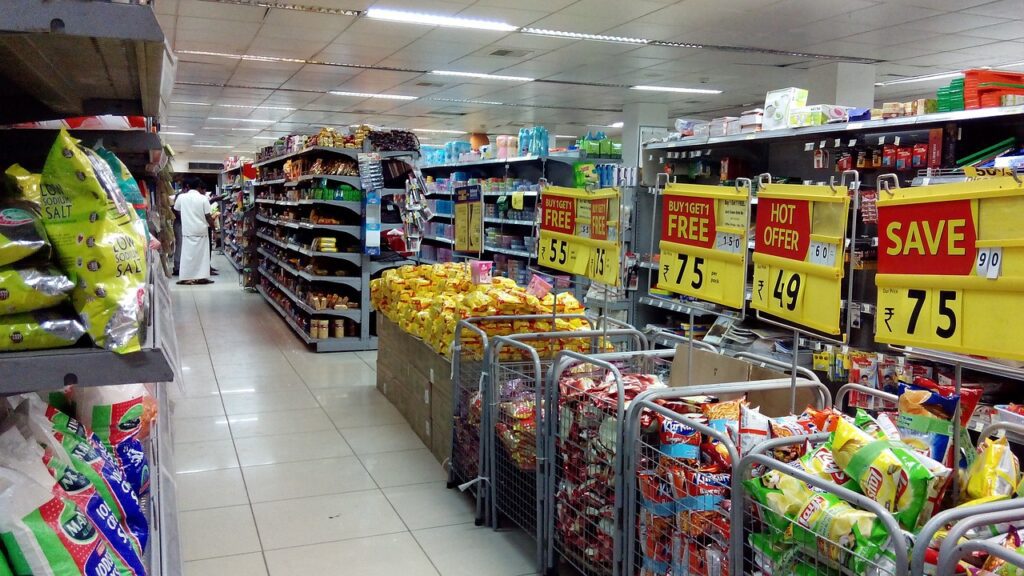 Aproveite as promoções para economizar no supermercado.