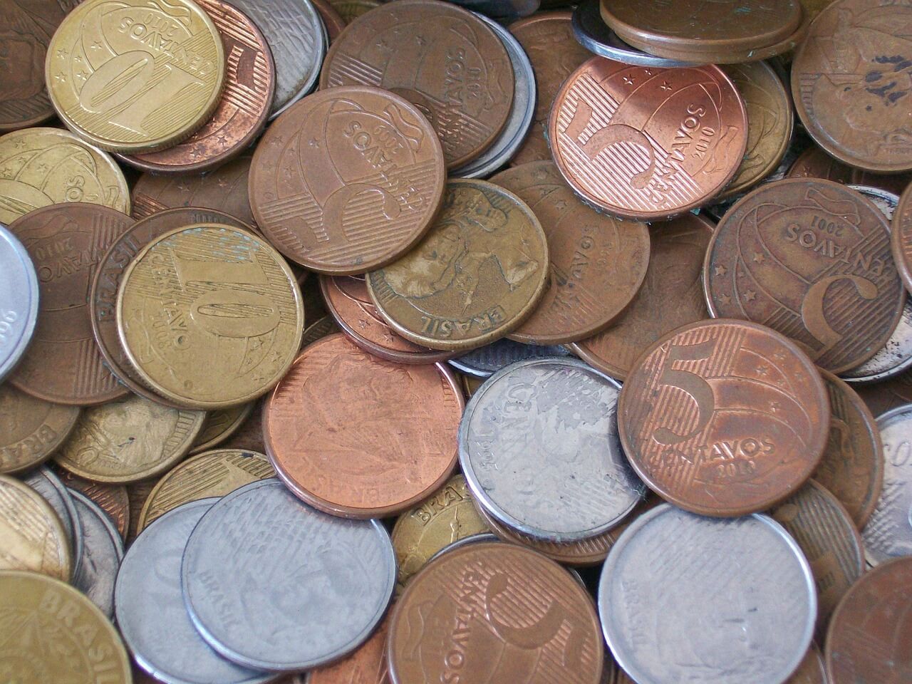 Como o salário mínimo pode ser aperfeiçoado para beneficiar⁢ mais brasileiros?